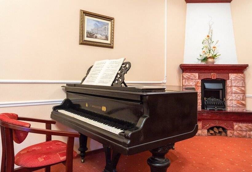 جناح, Artmokhovaya