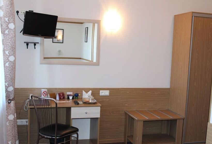 اتاق استاندارد یک نفره, Club Prionezhskiy