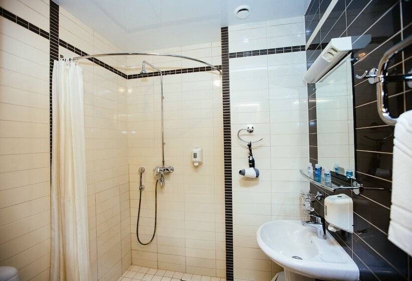 سوییت دوبلکس, Club Prionezhskiy