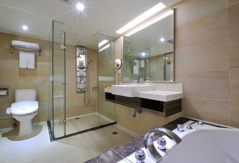 اتاق لوکس, Delight