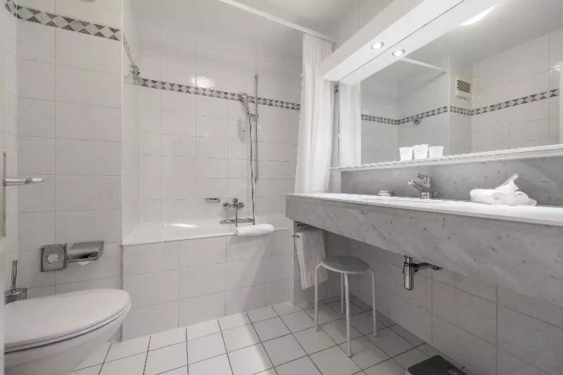 スーペリアールーム, Des Bains De Saillon