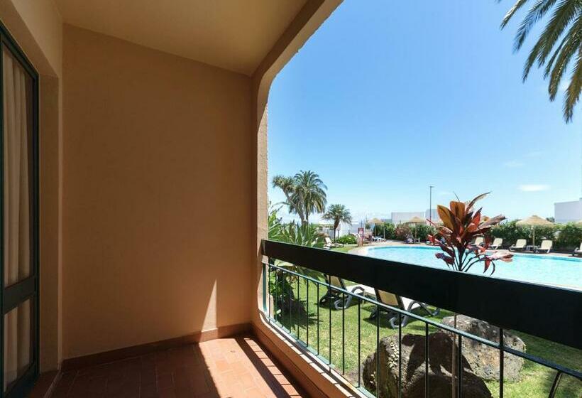 标准房带园景, Dom Pedro Garajau