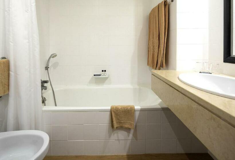 带海景的标准房, Dom Pedro Garajau