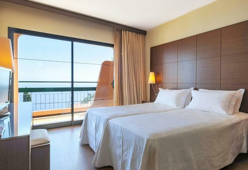 带有一个卧室和海景的高级公寓, Dom Pedro Garajau