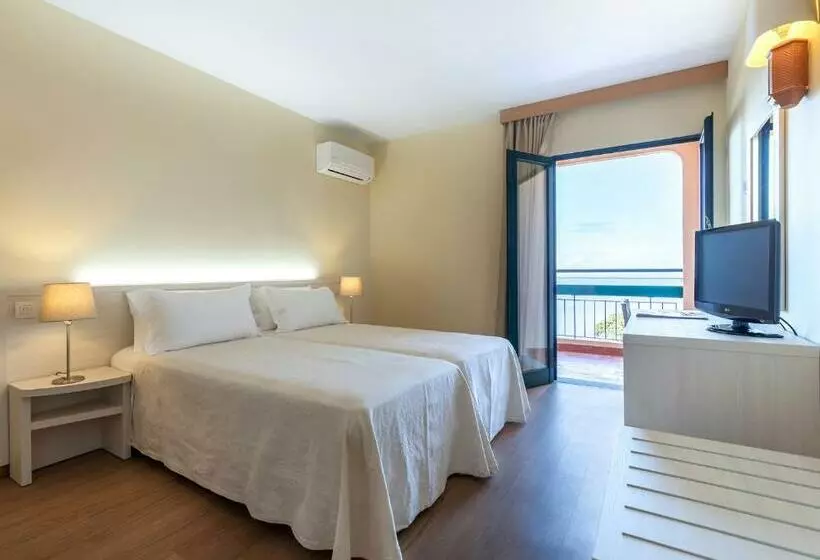 Club Room Sea View, Dom Pedro Garajau