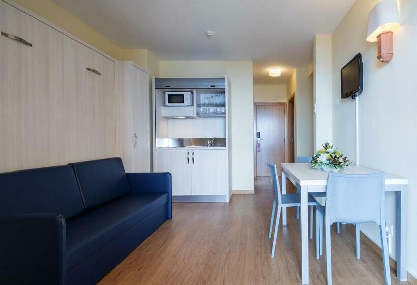 会所一室公寓, Dom Pedro Garajau