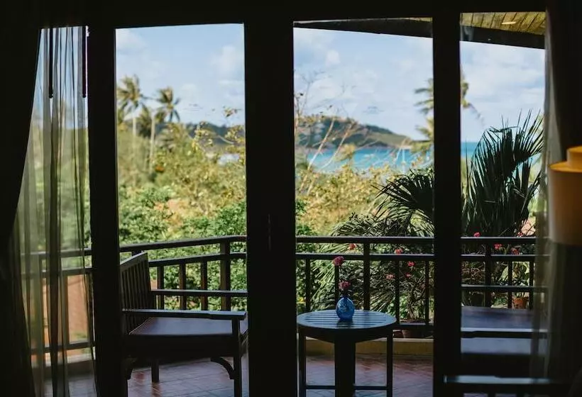 片側に海が見えるデラックスルーム, Nora Beach Resort & Spa   Sha Extra Plus