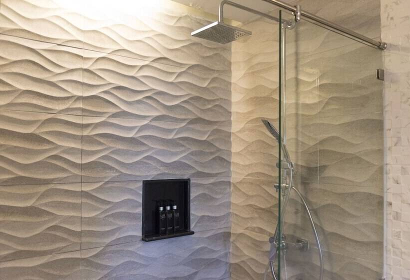 片側に海が見えるデラックスルーム, Nora Beach Resort & Spa   Sha Extra Plus