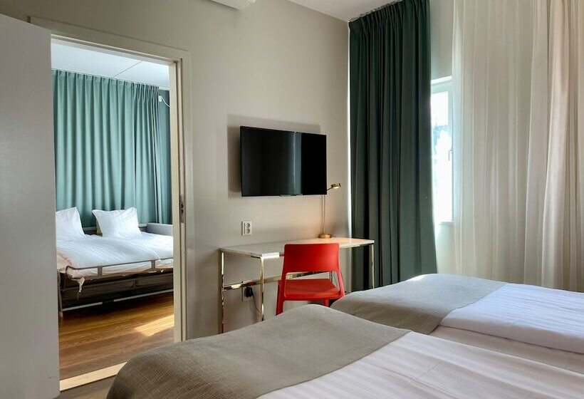 חדר משפחתי, Quality Hotel Globe