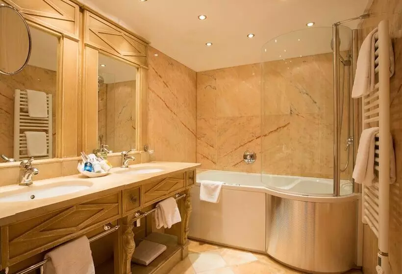 سوییت لوکس, Resort Hotel Alex Zermatt