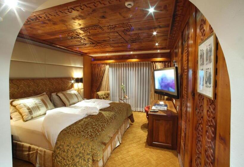 سوئیت جونیور کلاسیک, Resort Hotel Alex Zermatt