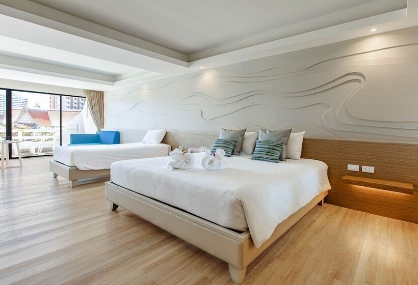 디럭스 패밀리 룸, Methavalai