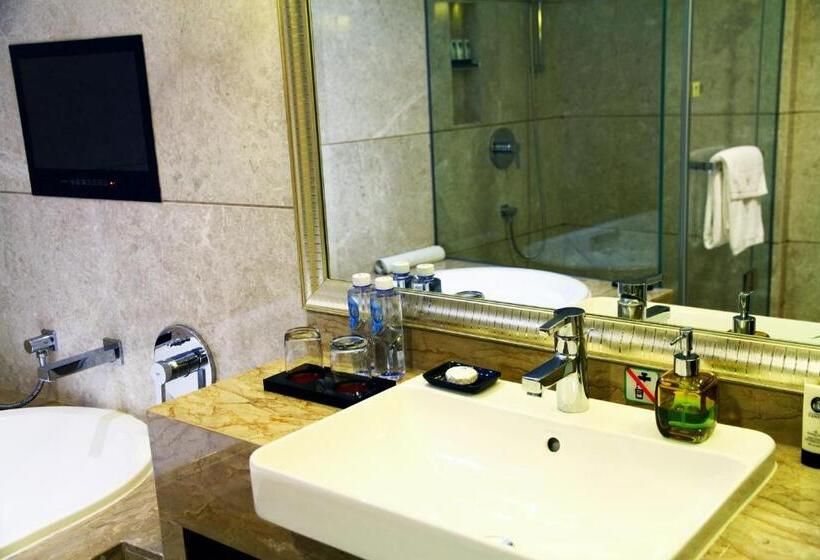 اتاق اجرایی با تخت بزرگ, The Pavilion Hotel Shenzhen