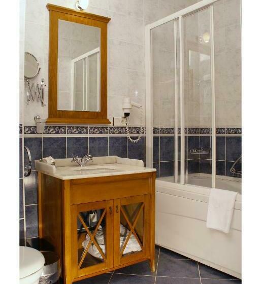 اتاق لوکس, Uyan   Special Class