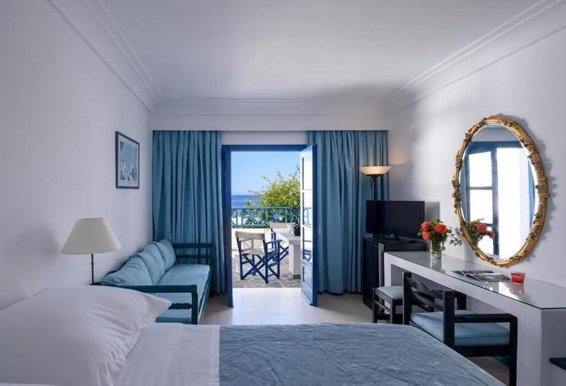 高级三人间, Veggera Beach