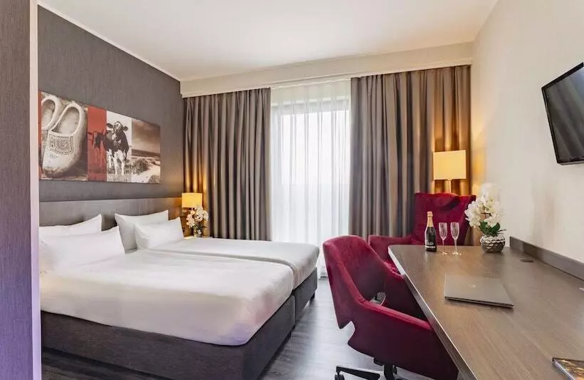 Comfort Room, Plaza Premium Grand Winston