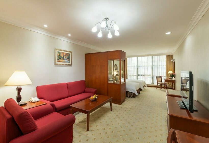 Superior Suite, Metropark Hotel Shenzhen