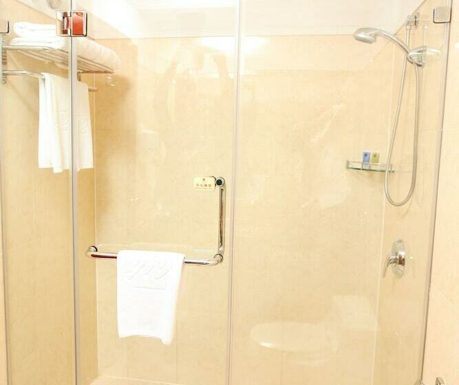 Deluxe Suite, Metropark Hotel Shenzhen