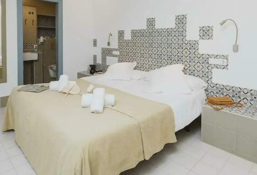 Standardrum, Hostal Gravina