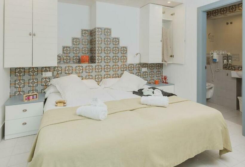 标准间, Hostal Gravina