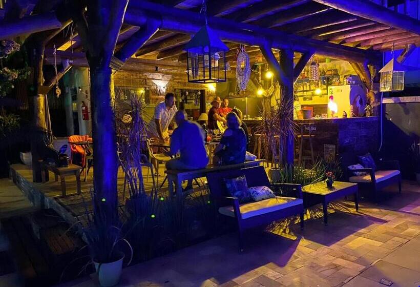 스탠다드 스튜디오 정원 전망, Pousada Villa Caiobá