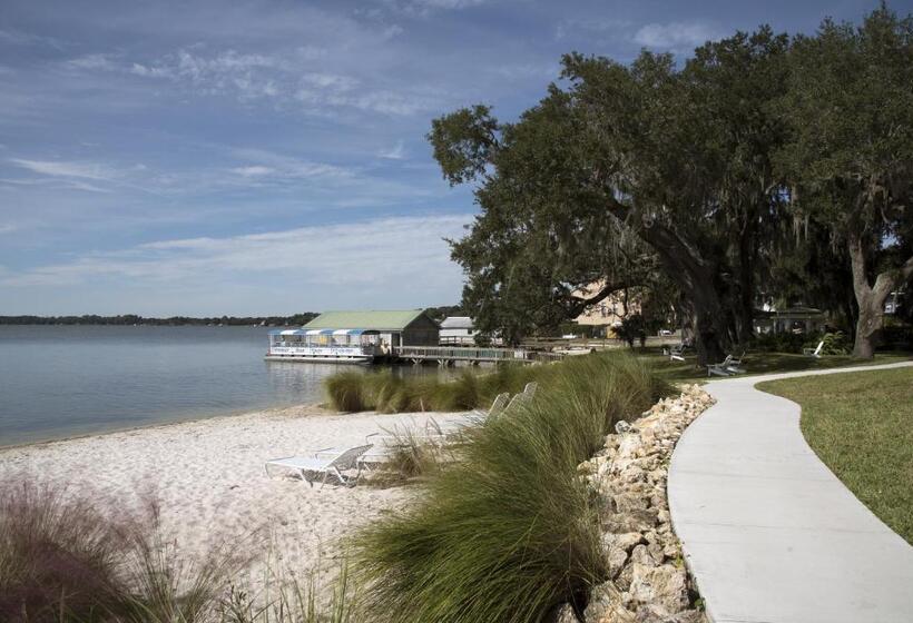 سوئیت 2 خوابه, The Heirloom Inn