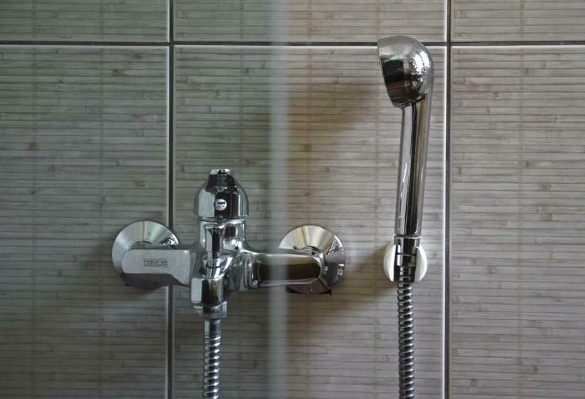 اتاق استاندارد با چشم‌انداز کوهستان, Perivolos Apartments