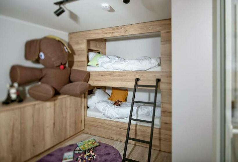 Апартаменты 2 Спальни, Berg Und Tal Hotel & Apartments