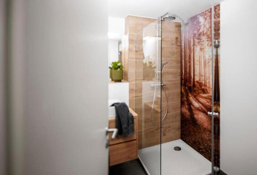 Апартаменты 1 Спальня с Балконом, Berg Und Tal Hotel & Apartments