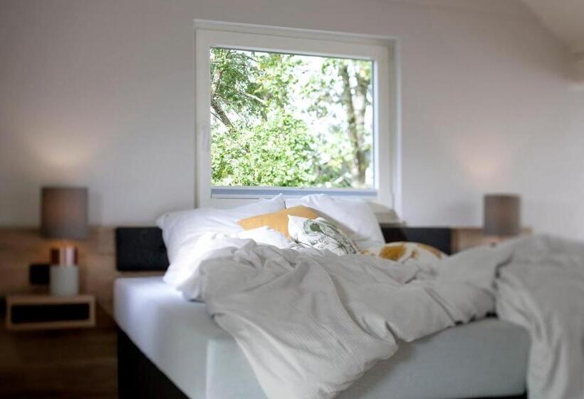 Апартаменты Пентхаус 1 Спальня, Berg Und Tal Hotel & Apartments