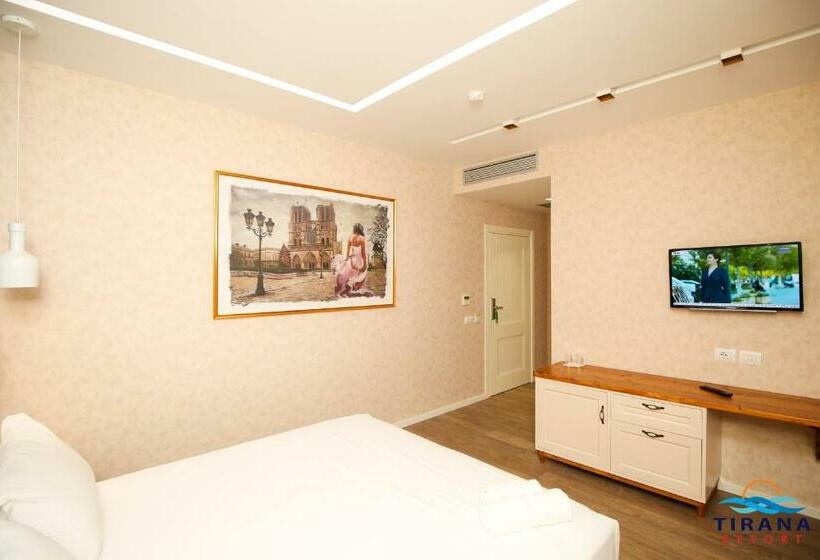 חדר סטנדרט עם מרפסת, Tirana Resort Radhime