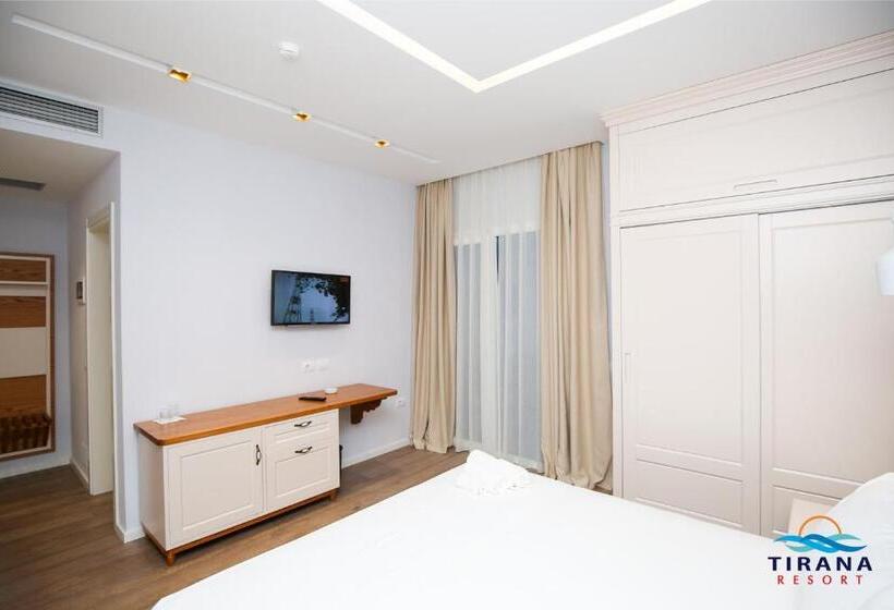 חדר סטנדרט עם מרפסת, Tirana Resort Radhime