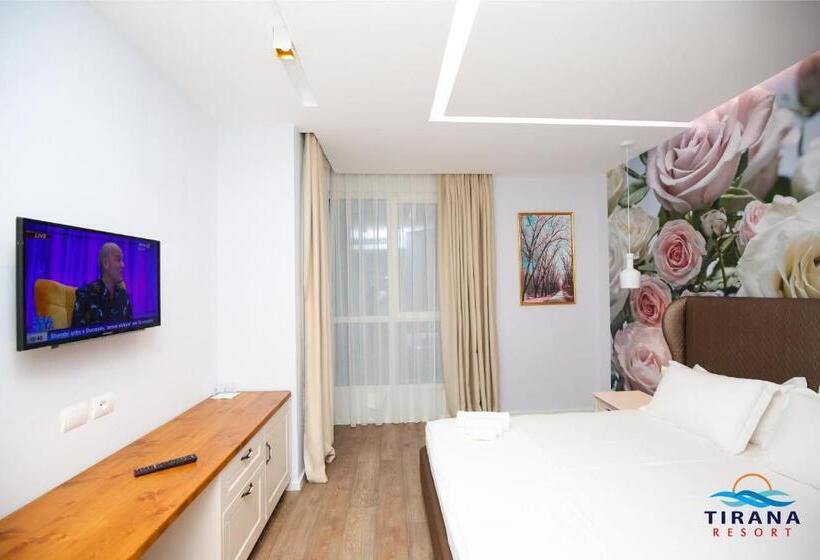 חדר סטנדרט עם מרפסת, Tirana Resort Radhime
