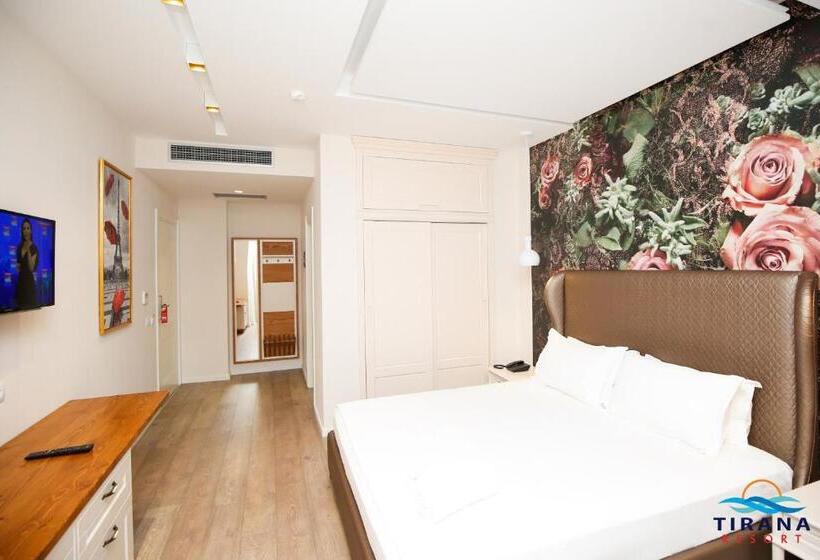 חדר סטנדרט עם מרפסת, Tirana Resort Radhime