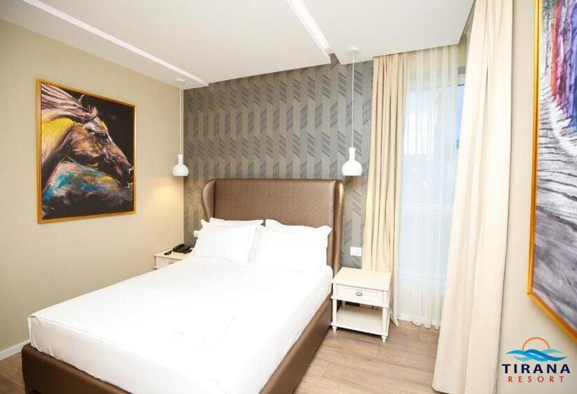 חדר סטנדרט עם מרפסת, Tirana Resort Radhime