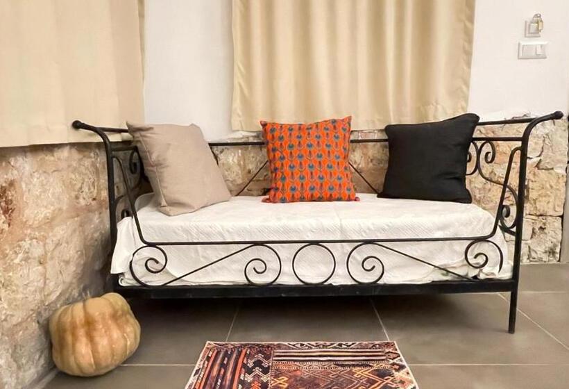 اتاق اکونومی, Kaktus Beach Apart