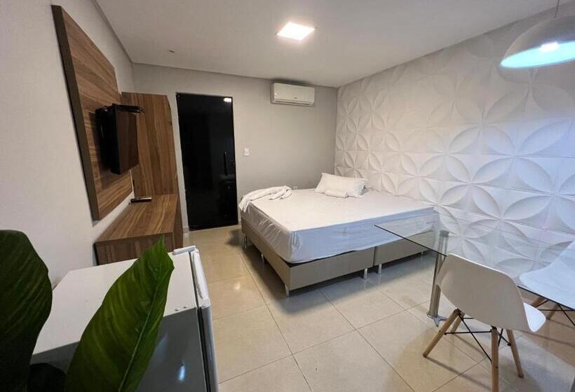 １ベッドルームアパートメント, Marbello