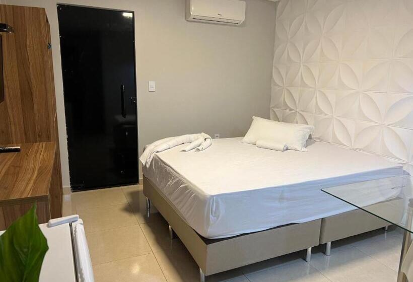 １ベッドルームアパートメント, Marbello