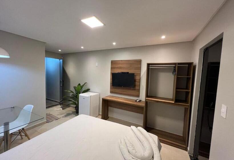 １ベッドルームアパートメント, Marbello