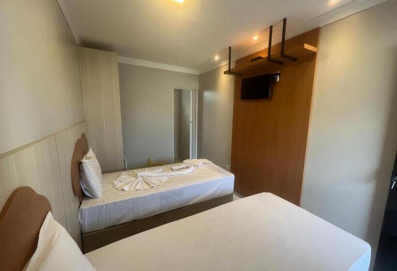 スタンダードルーム, Marbello