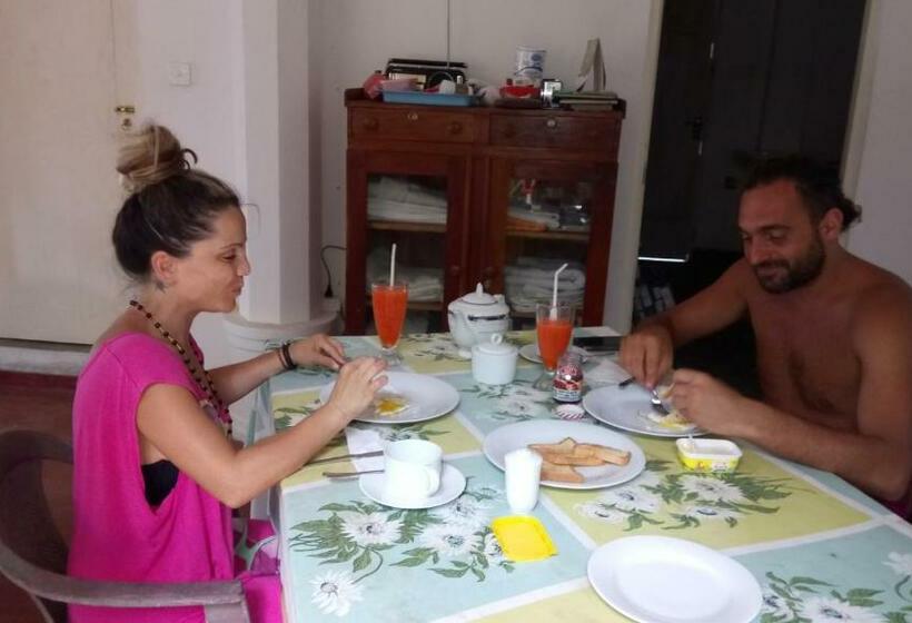 经济房, Green Villa Beach And Juice Bar