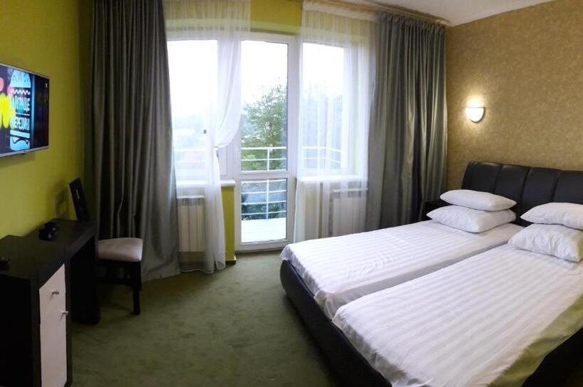 اتاق راحتی سه تخته, Guest House At Lesya Ukrainka