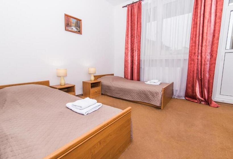 标准间带阳台, Villa Kameliya