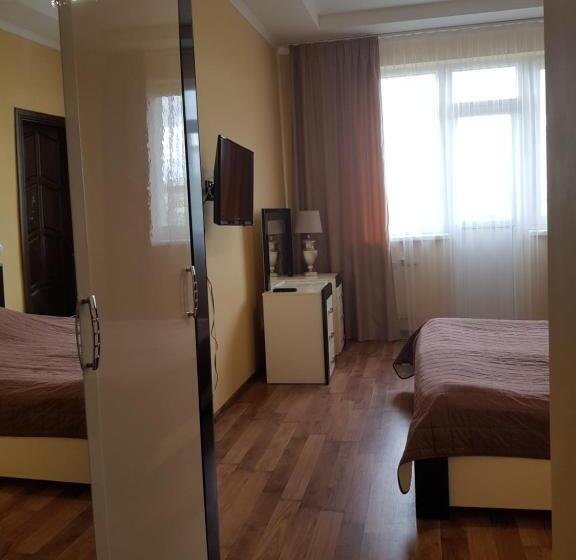 家庭套房, Villa Kameliya