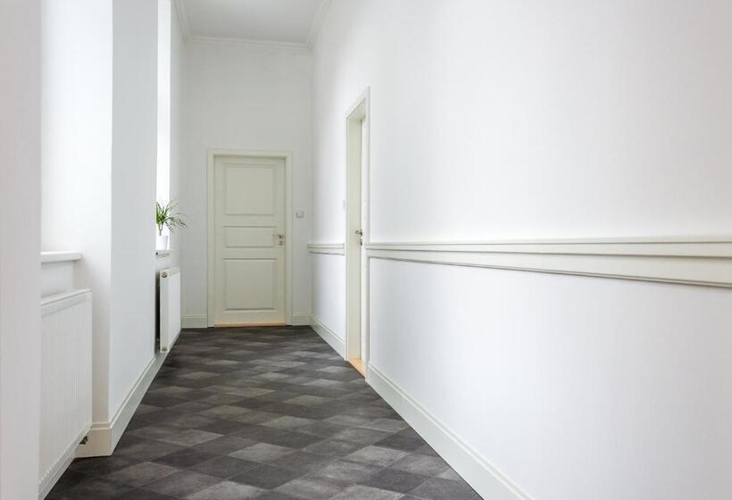 شقة غرفة واحدة, Penzion Apartmány Hradební