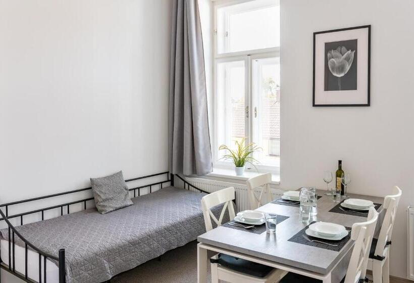 شقة غرفة واحدة, Penzion Apartmány Hradební