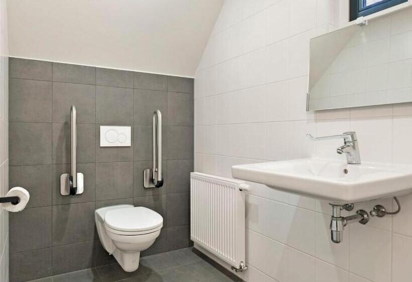 بنجلو قياسى, Landal Het Land Van Bartje