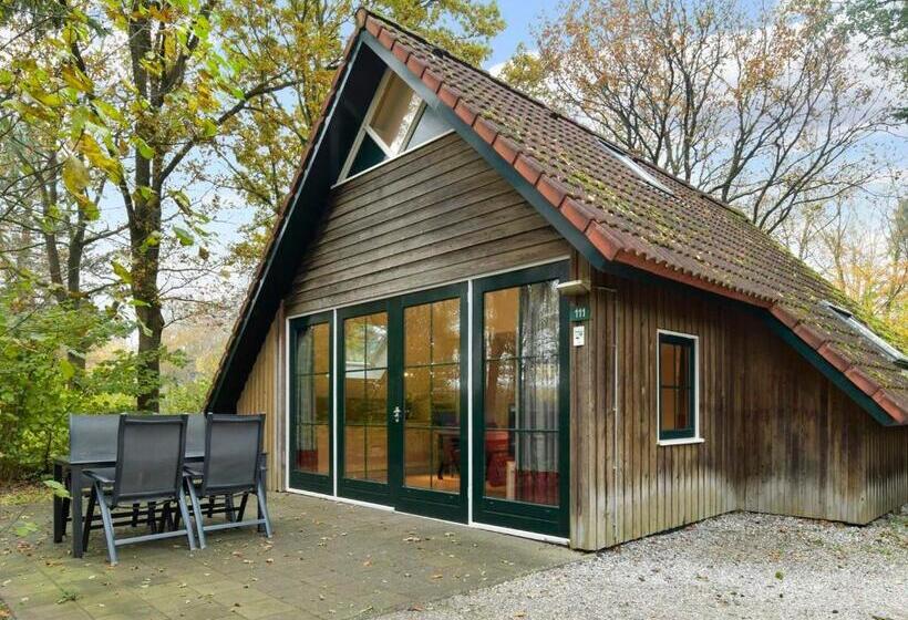 بنجلو قياسى, Landal Het Land Van Bartje