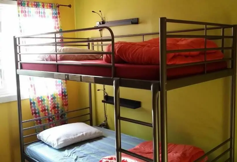 スタンダード４人部屋, Yosemite International Hostel