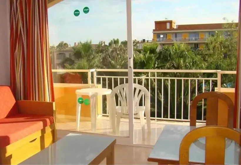 آپارتمان 1 خوابه, Club Simó